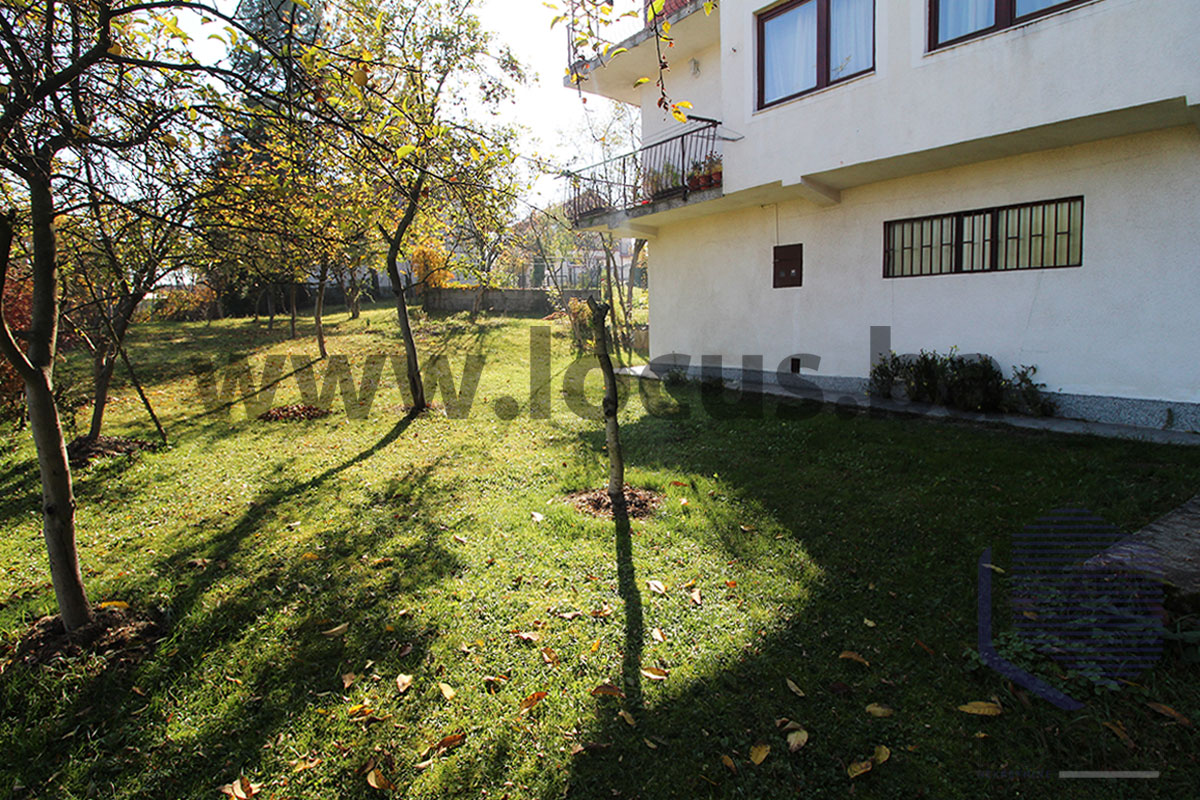 17 Vanjska slika.jpg